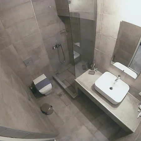 Zoeapartments ستافروس